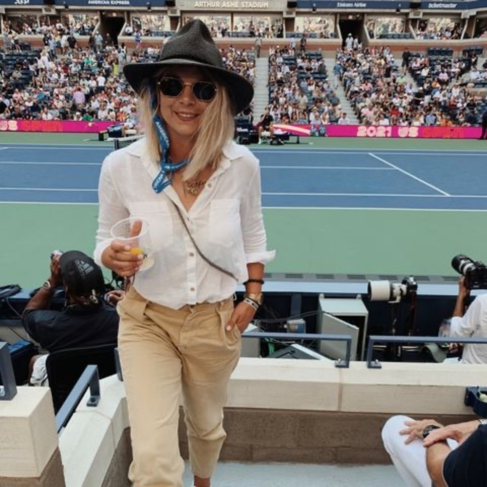 Meet your Posher, Maja